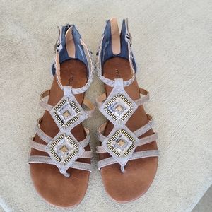 Women's sandals